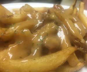 fries with gravy